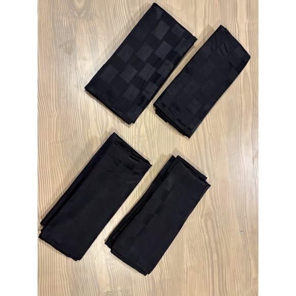 Set - 4 Black On Black Checkered Polyester Napkins Modern Look Plaid Monochrome - Picture 2 of 5